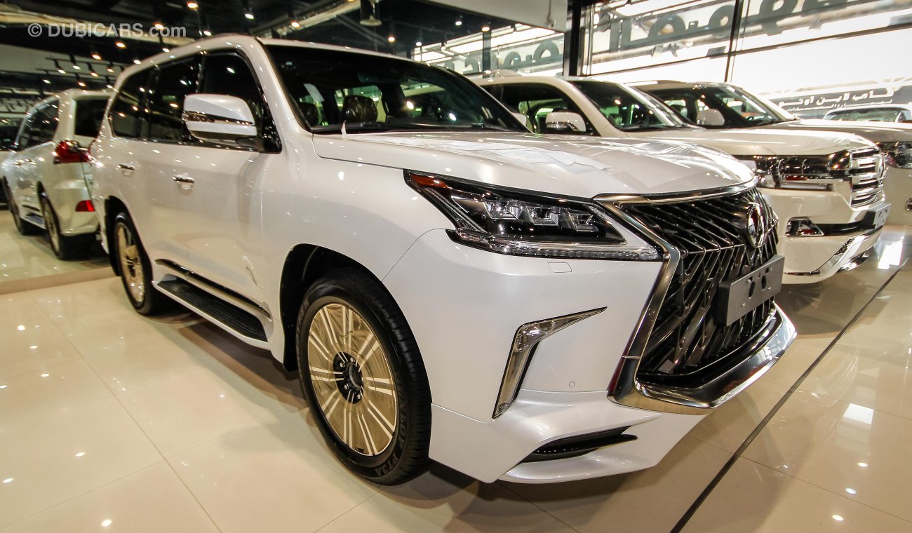 Lexus LX570 S