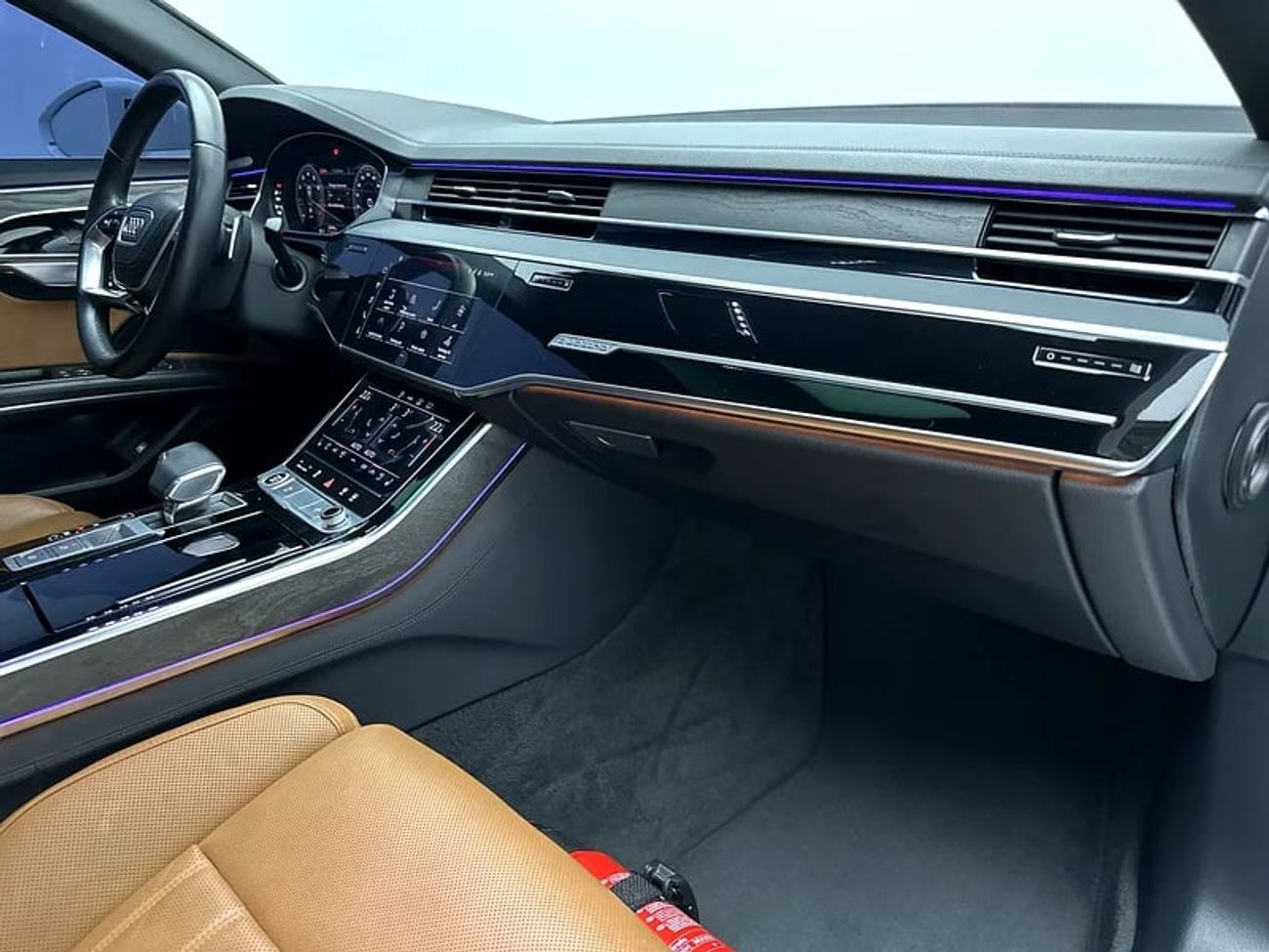 أودي A8 A8L 55 TFSI quat 340hp Business Edition (Ref# 001370)