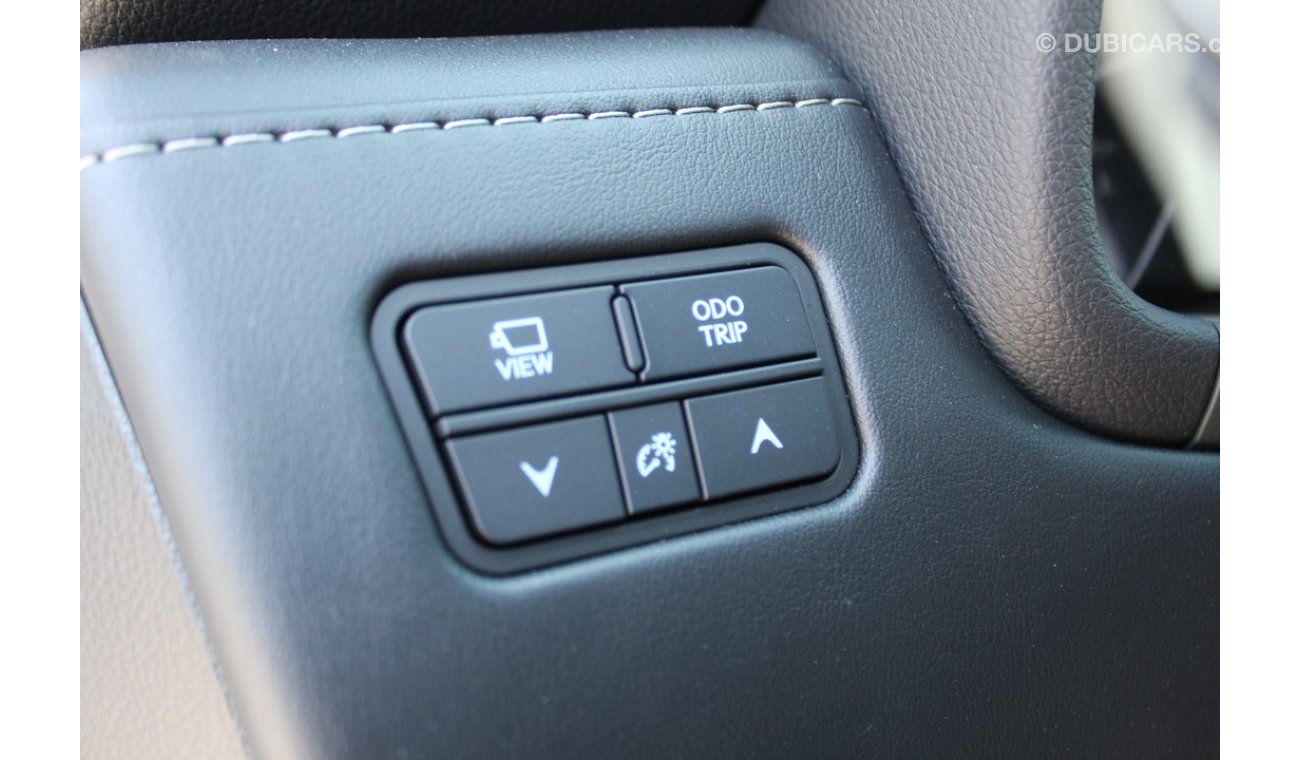 Lexus LX 600 3.5L PET - AUTO - 23YM - EXECUTIVE - WHT_RED (FOR EXPORT)