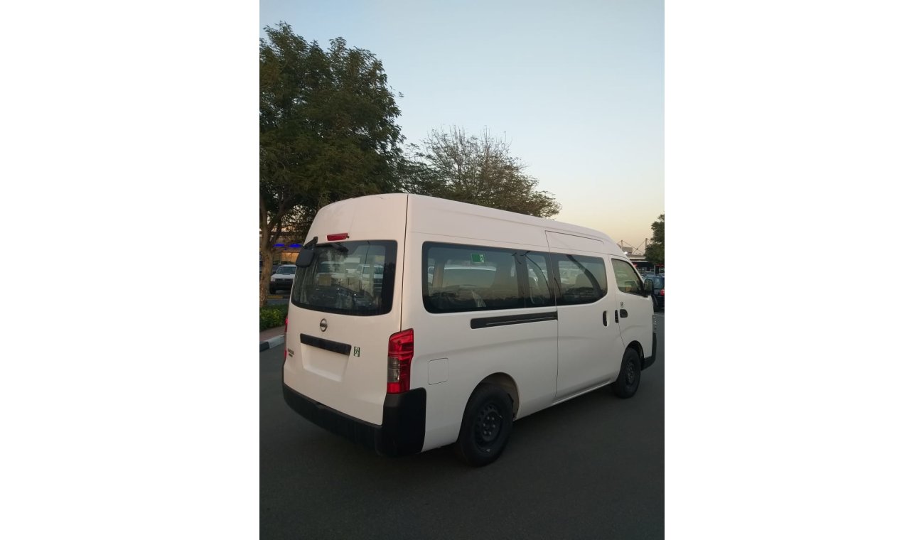 Nissan Urvan 2.5L 13 SEATER