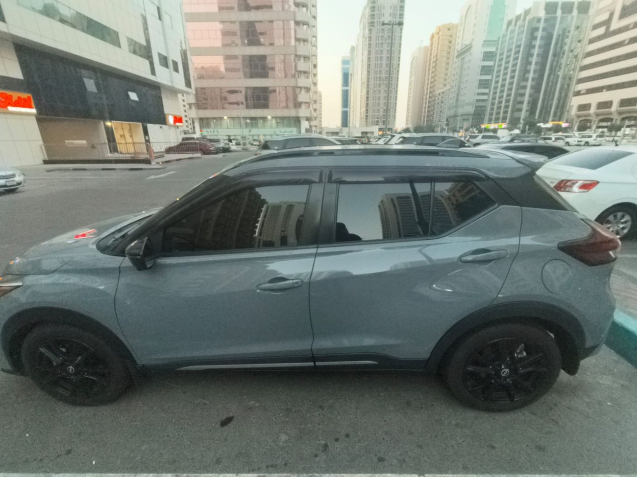 Nissan Kicks e
