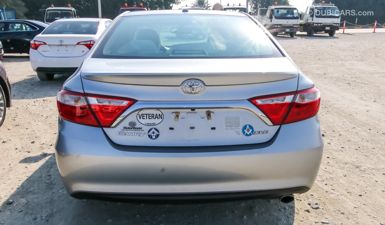 Toyota Camry XLE