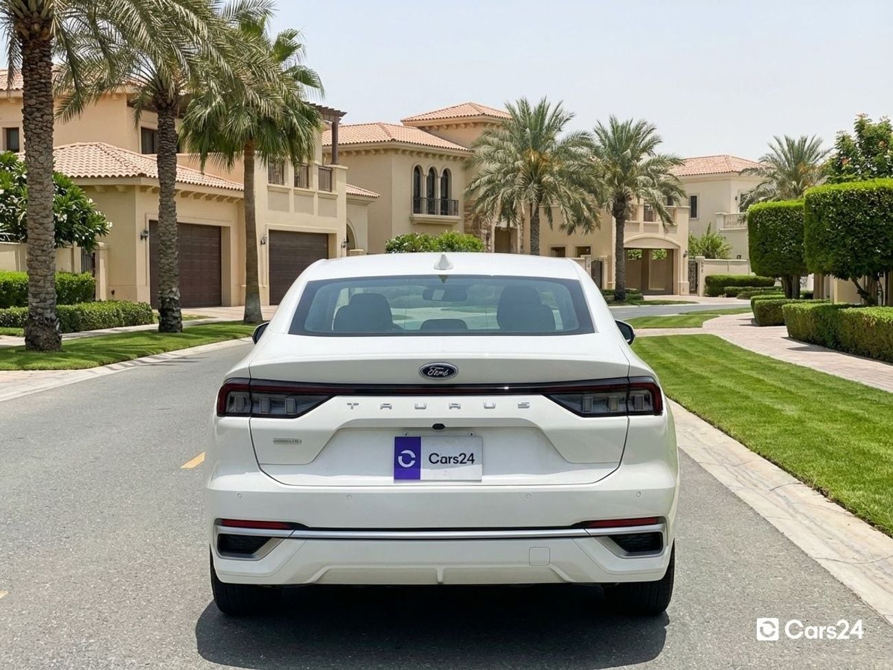 فورد توروس 2L 2024 | 0 DP | 1237/Month | 30 Day Return | Service History