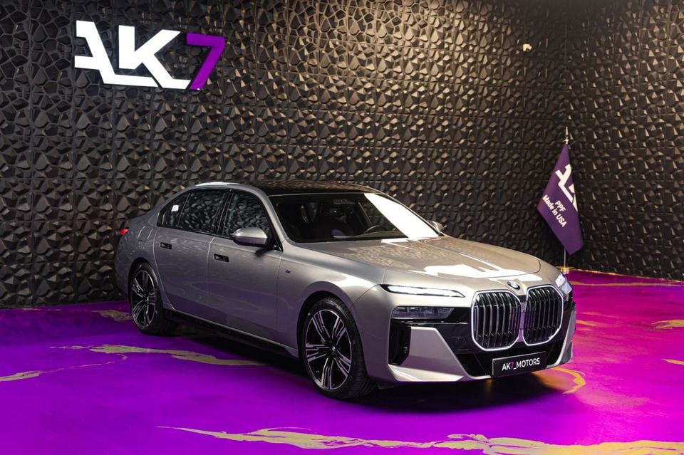 BMW 740i 2023 · 11% off → AED 299K