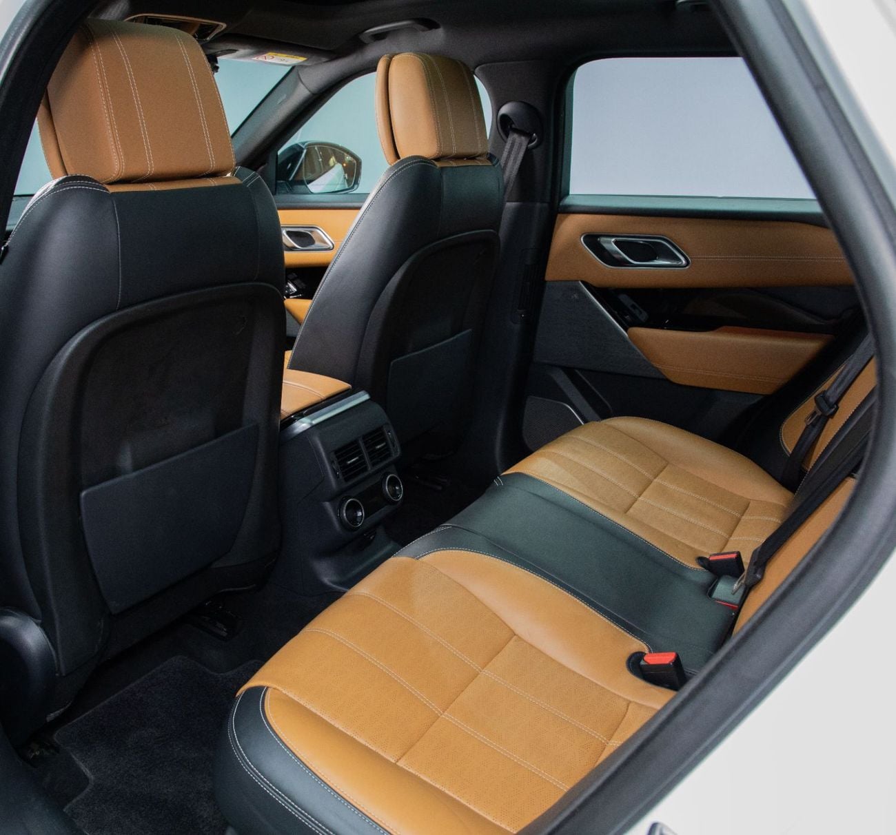 Land Rover Range Rover Velar R-DYNAMIC HSE