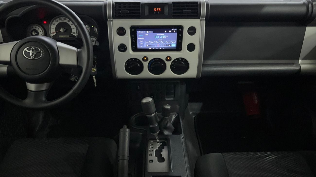 Toyota FJ Cruiser GXR 2020 | AED 1749/Month | 0 DP | 30 Day Return | Warranty | Service History