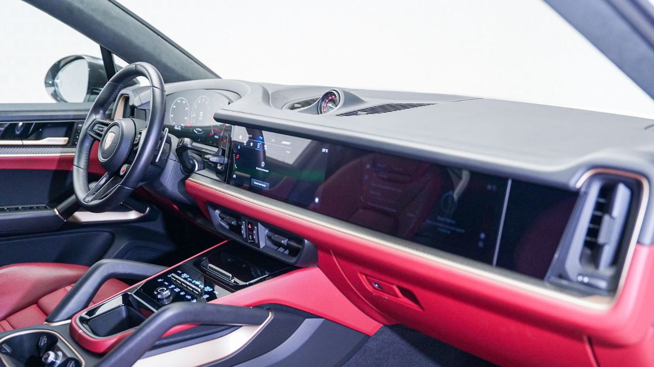 بورش كايان Cayenne Turbo GT | AED 11,220 PM | Warranty  February 2026 | GCC