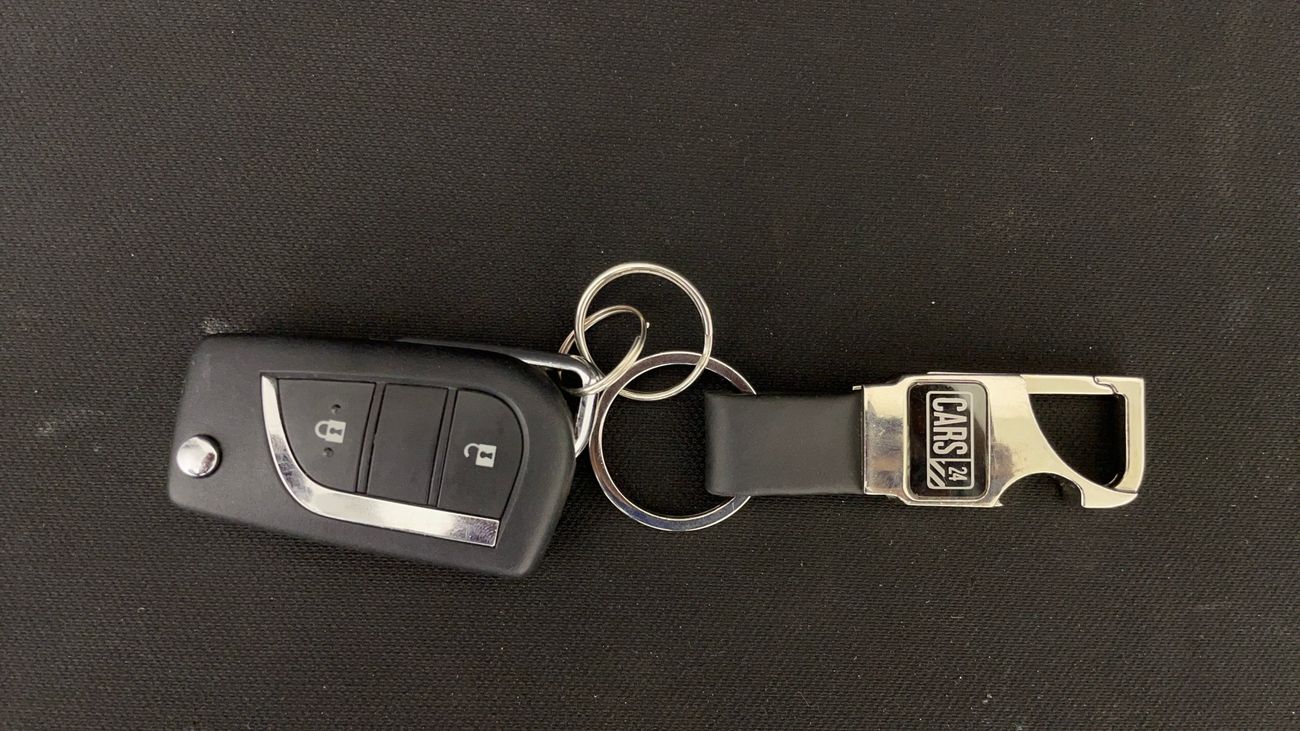 تويوتا راف ٤ EX 2.5 | بدون دفعة مقدمة | اختبار القيادة في المنزل