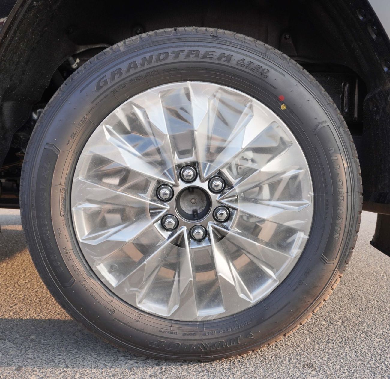 تويوتا لاند كروزر TOYOTA -LAND CRUISER HV VXR 3.5 A/T FULL GCC