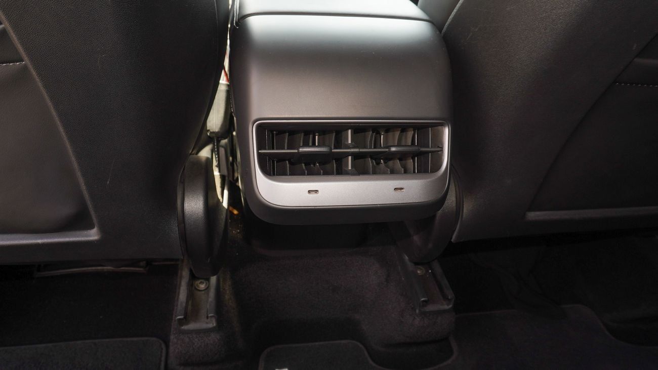 تسلا موديل Y