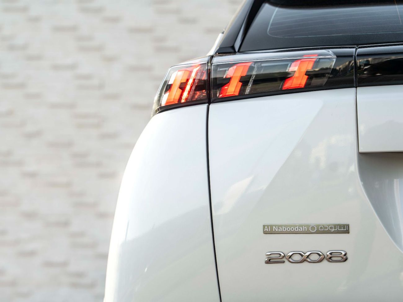 بيجو 2008 e-2008