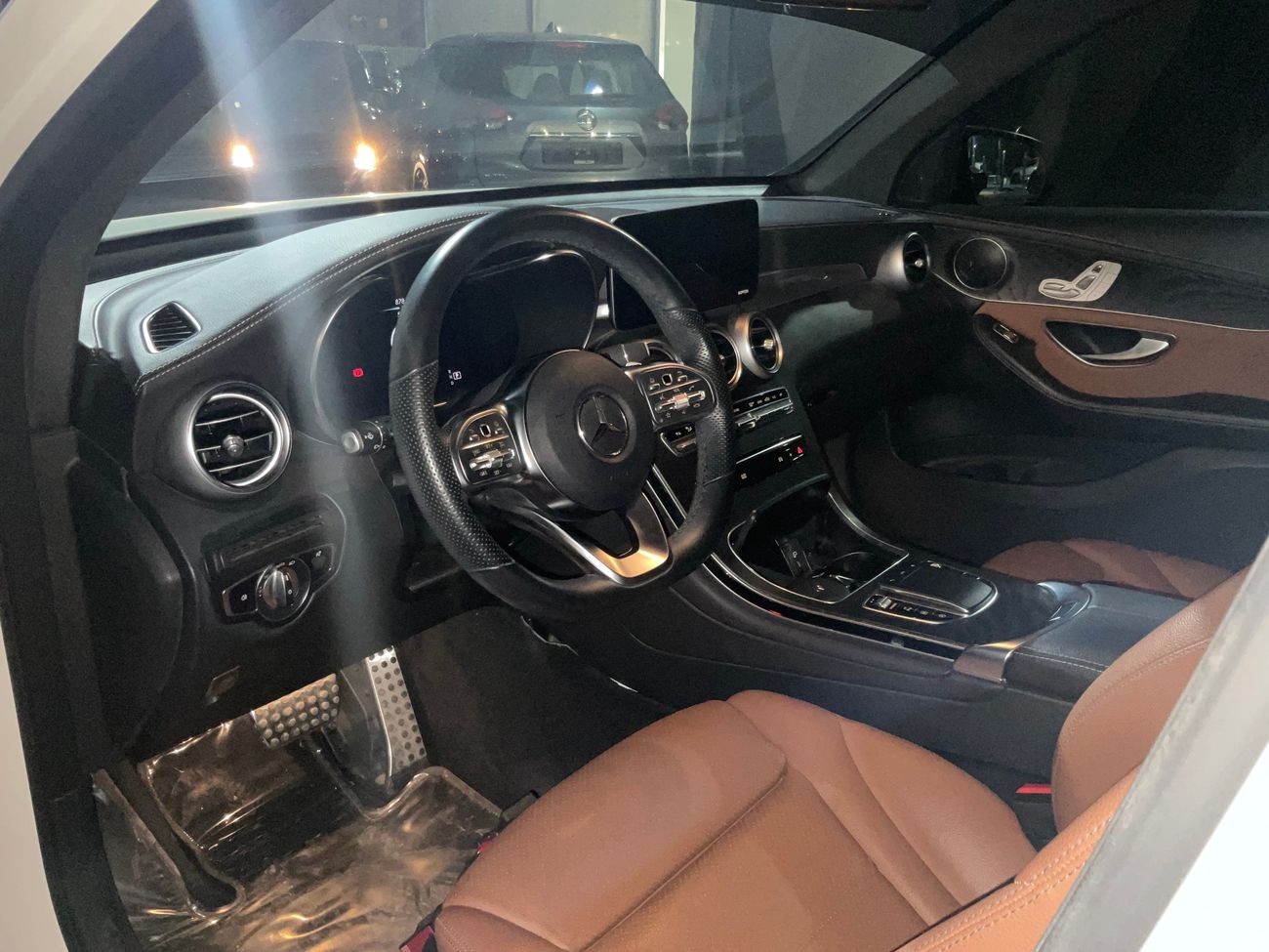 مرسيدس بنز GLC 200 Premium+ | شامل الضمان | 0 ﺪﻔﻋﺓ ﺃﻮﻟﻯ