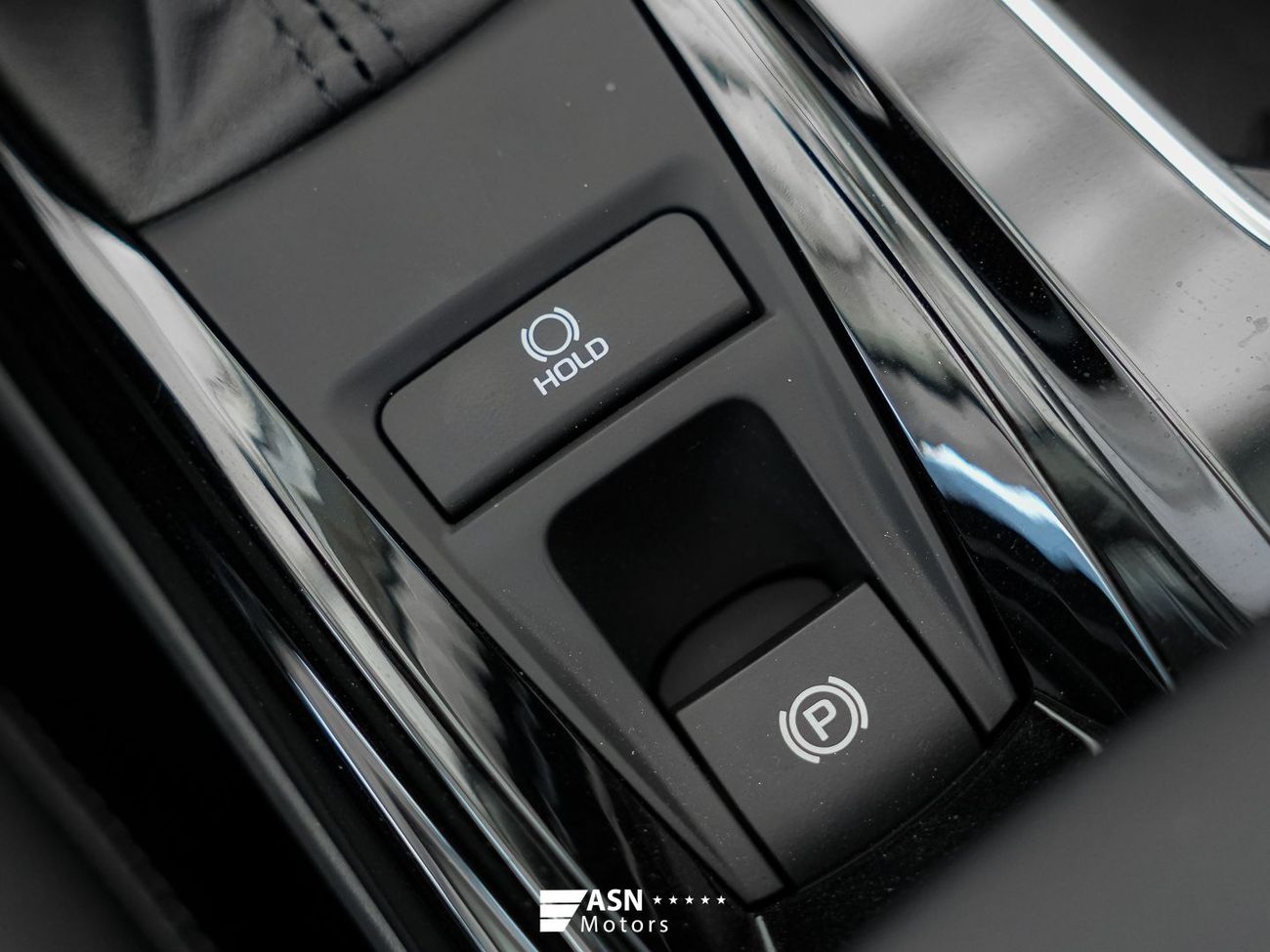 Toyota Camry 2.0 GVP Deluxe Edition 2026 (Export Price)