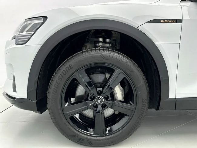 Audi e-tron advanced 55 quattro 408hp (Ref# 019453) ** Night package **, миниатюра 23