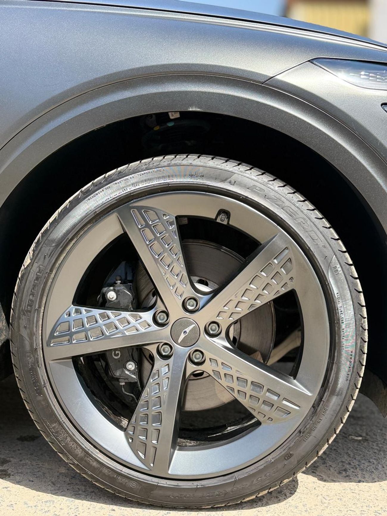 Genesis GV70 PREMIUM