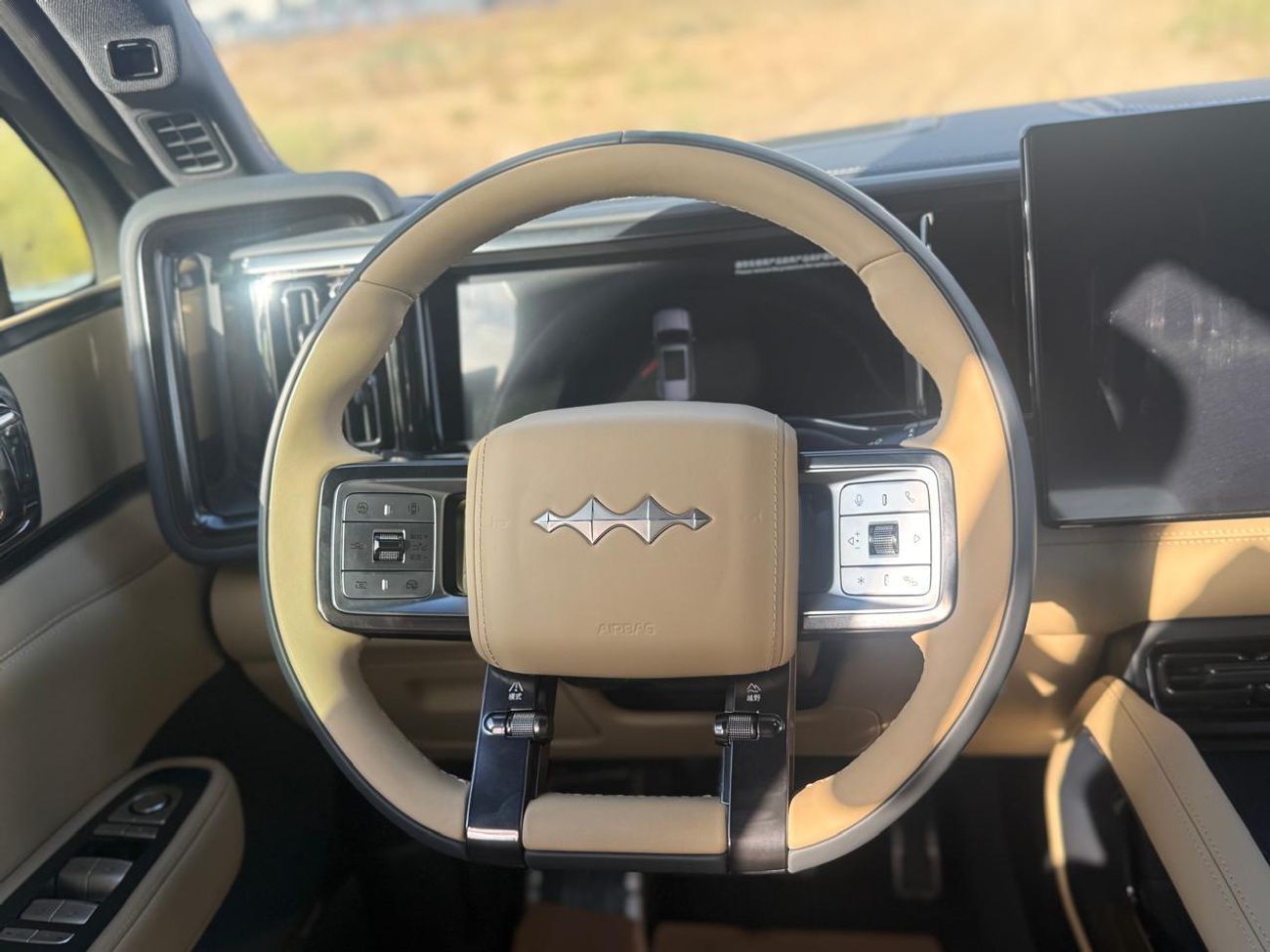 BYD Leopard 5 NAVIGATOR DOUBLE DIFFLOCK 1.5L PLUG-IN HYBRID FOR LOCAL +WARRANTY 5 YEARS OR UNLIMITED KILOMETER