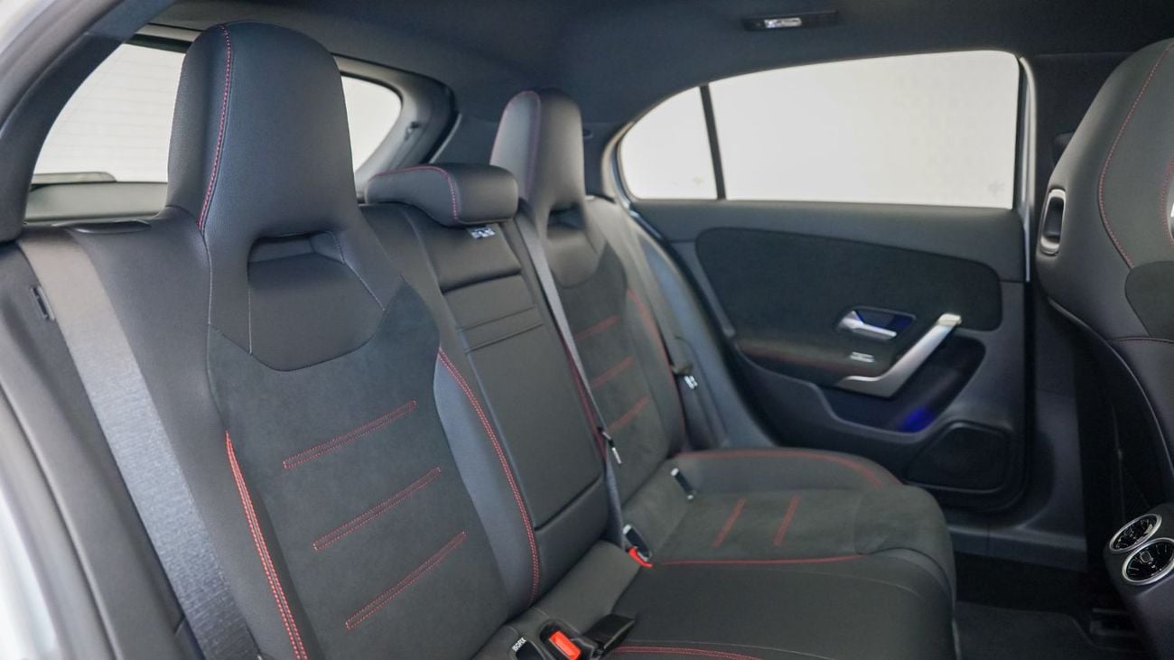 Mercedes Benz A200