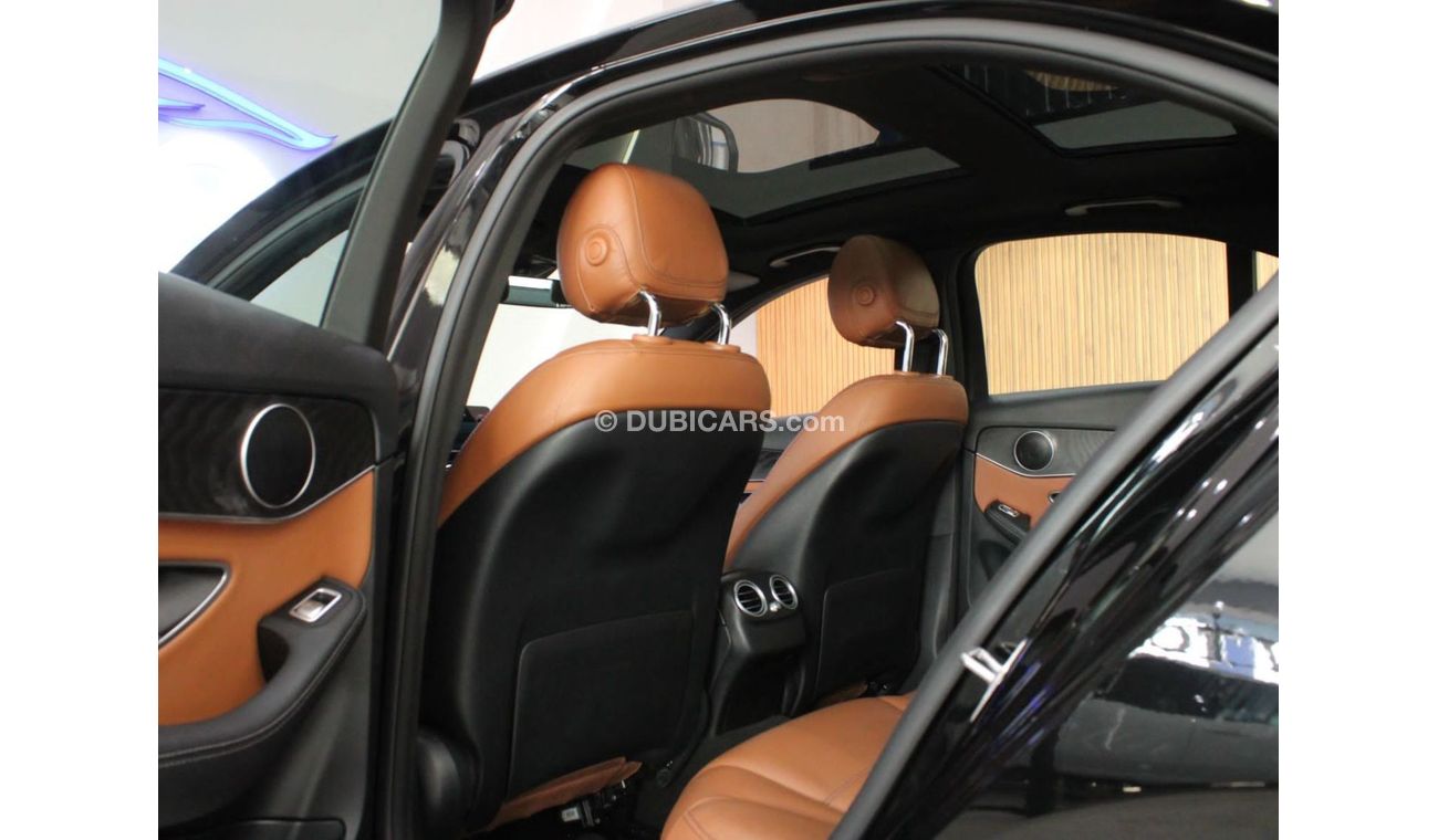 Mercedes-Benz C 200 Avantgarde GCC UNDER GERGASH WARRANTY