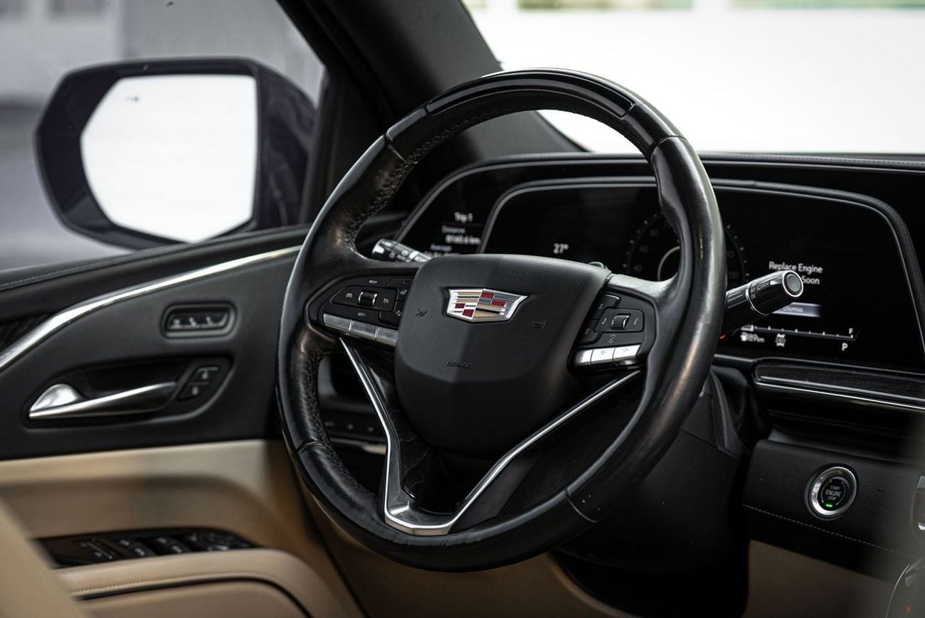 Cadillac Escalade Premium Luxury 6.2L 4WD