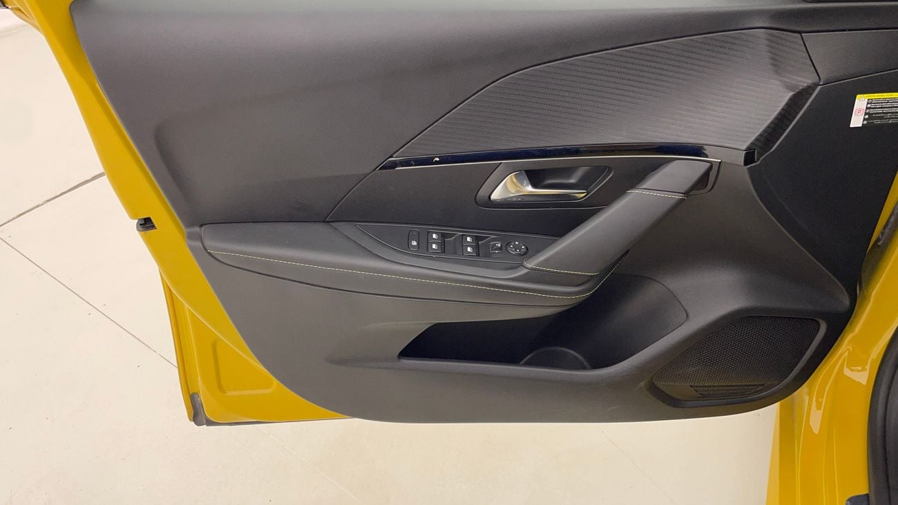 بيجو 208 GT LINE 1.2 | بدون دفعة مقدمة | اختبار القيادة في المنزل