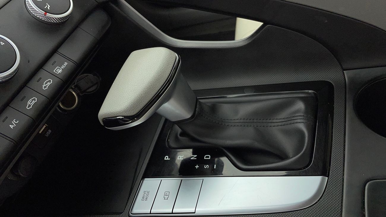 هيونداي إلانترا SMART 1.6 | بدون دفعة مقدمة | اختبار القيادة في المنزل