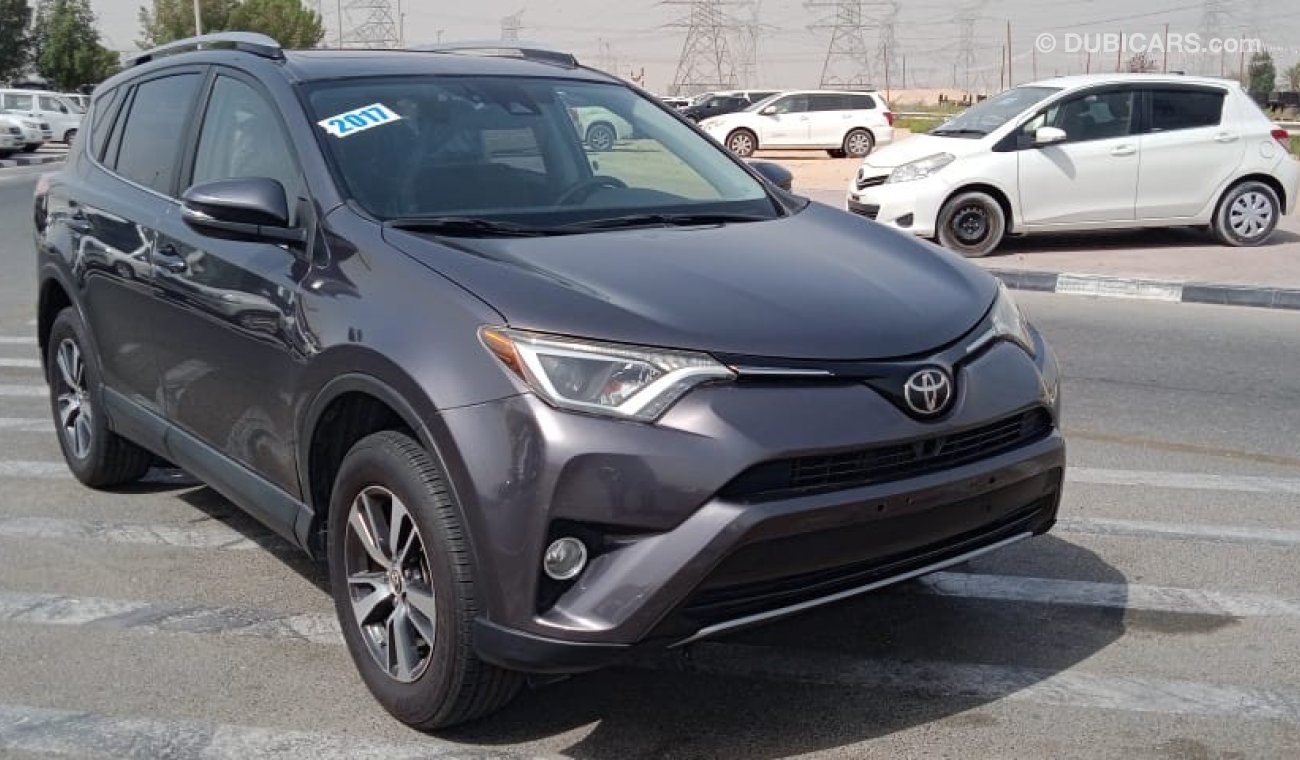 تويوتا راف ٤ TOYOTA RAV4 FULL OPTION