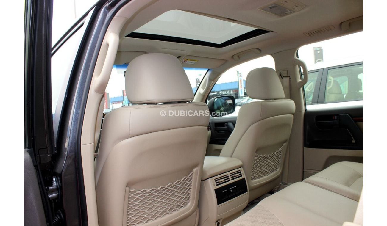 Toyota Land Cruiser (2018) GXR V8, GCC