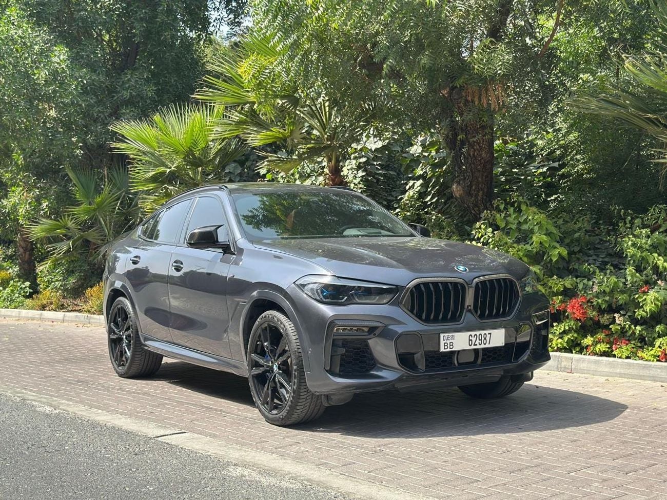 BMW X6 M50i 4.4L | 2022 | xDrive | GCC Specs | Twin Turbo V8 | Full Option | Perfect Condition