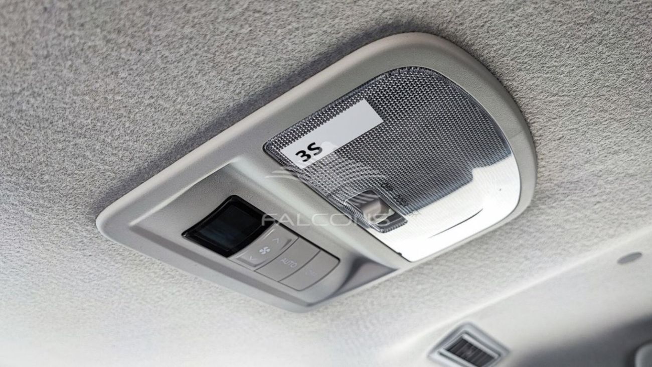 تويوتا فورتونر Toyota/FORTUNER DIESEL / 2.4L COMFORT 4X4 6AT