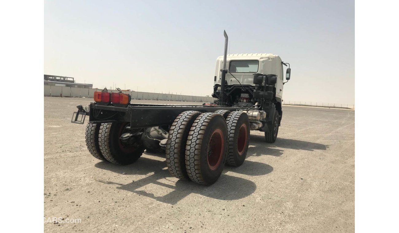 هينو 700 Series ZS - 4041 Chassis Single Cab 6x4 / 30 Tons