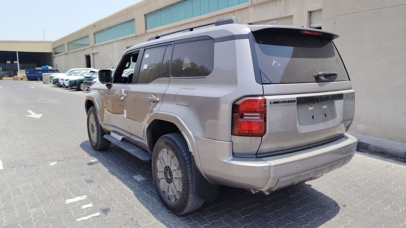 Toyota Prado Toyota Prado Luxury+ Petrol 2.4L 2025