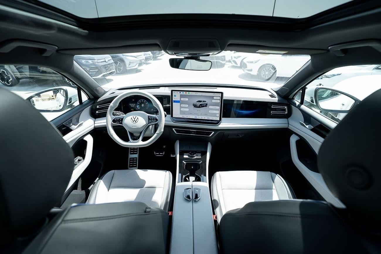 Volkswagen Tiguan L Pro 380TSI 2WD R-Line 2.0L Smart Leading 2025
