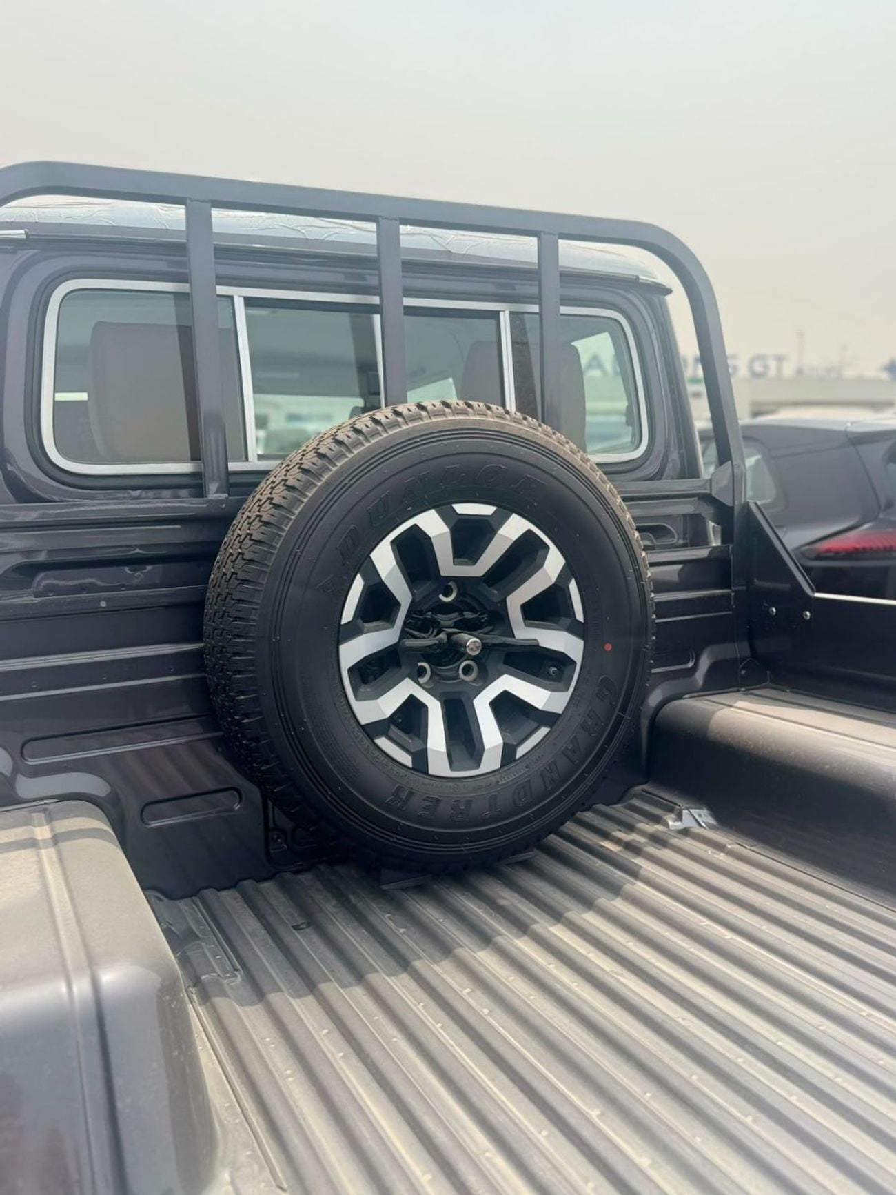 Toyota Land Cruiser 70