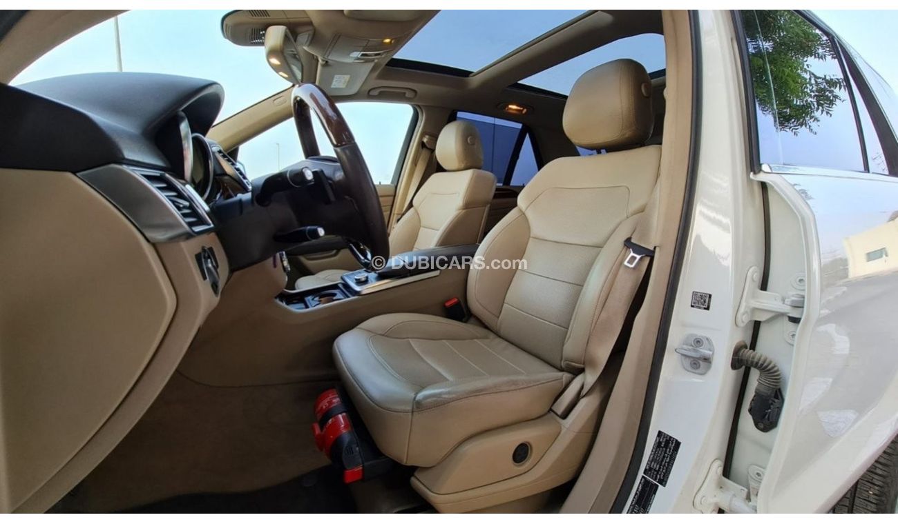 Mercedes-Benz ML 400 Std 3.5L V6 2015 GCC Perfect Condition