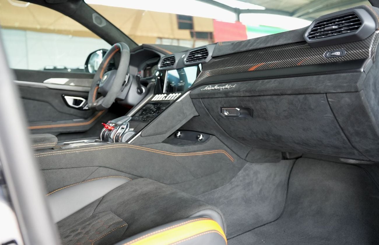 Lamborghini Urus PERFORMANTE