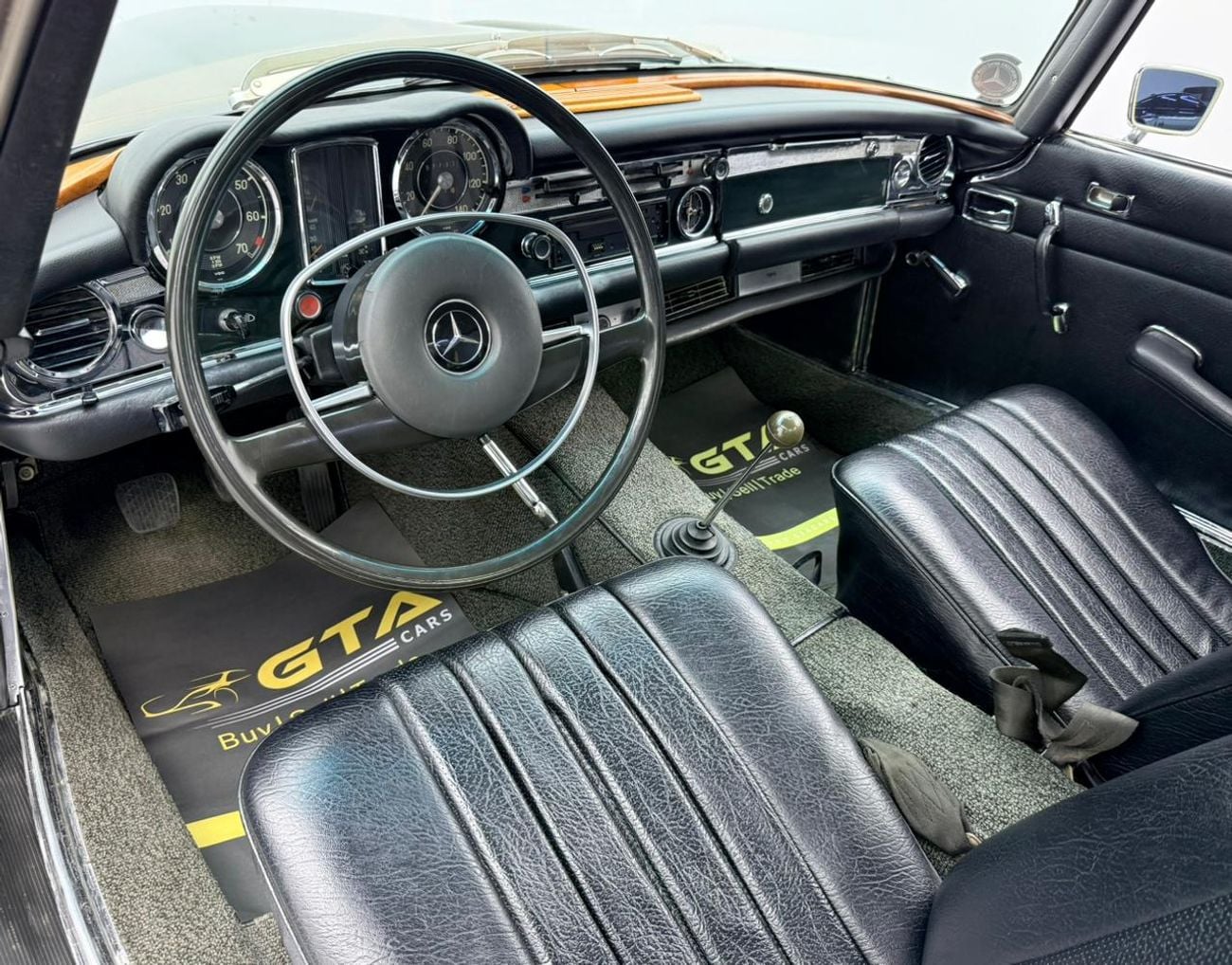 مرسيدس بنز SL 280 1970 Mercedes-Benz 280 SL Pagoda, Excellent Classic Condition, European Specifications