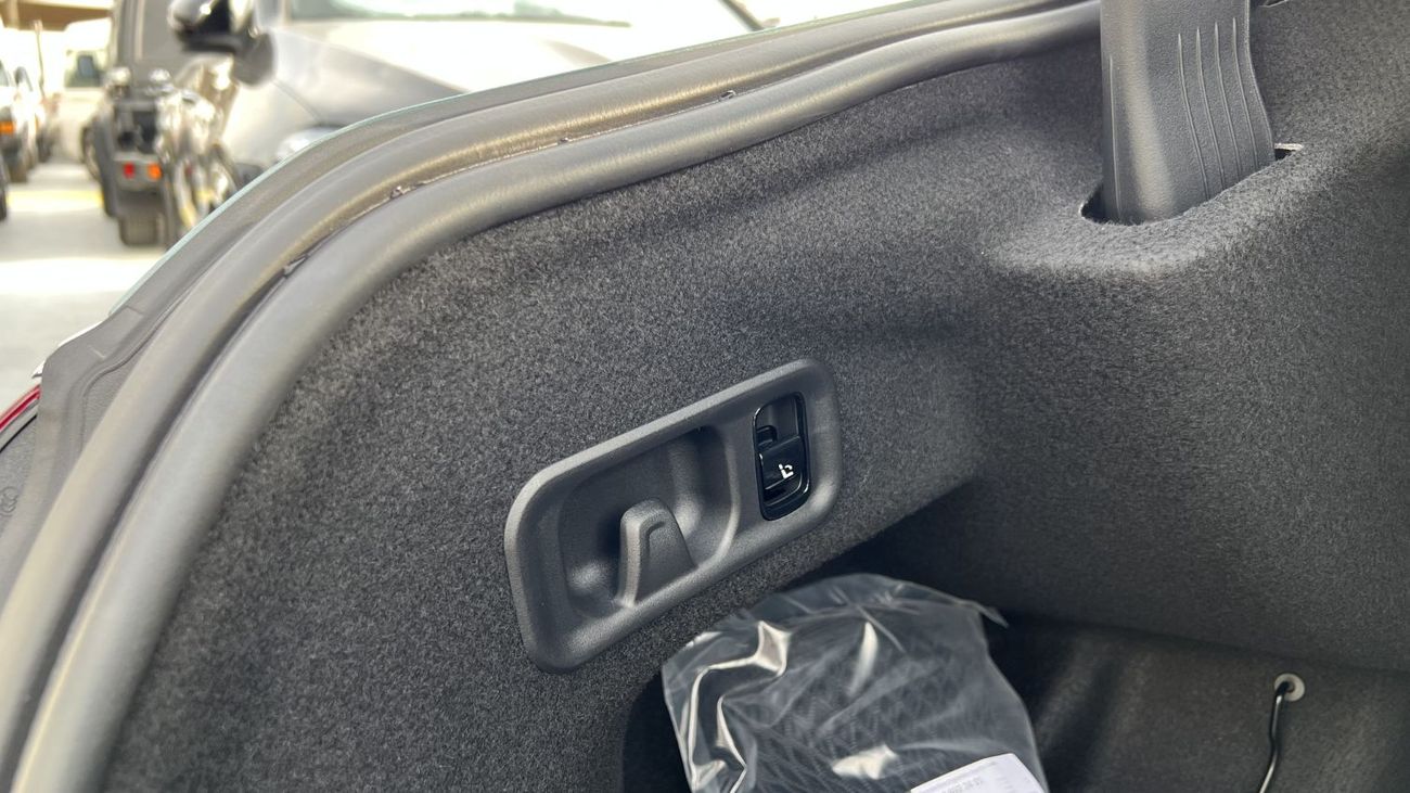 Mercedes-Benz E200 2.0L MERCEDES BENZ E200 2025