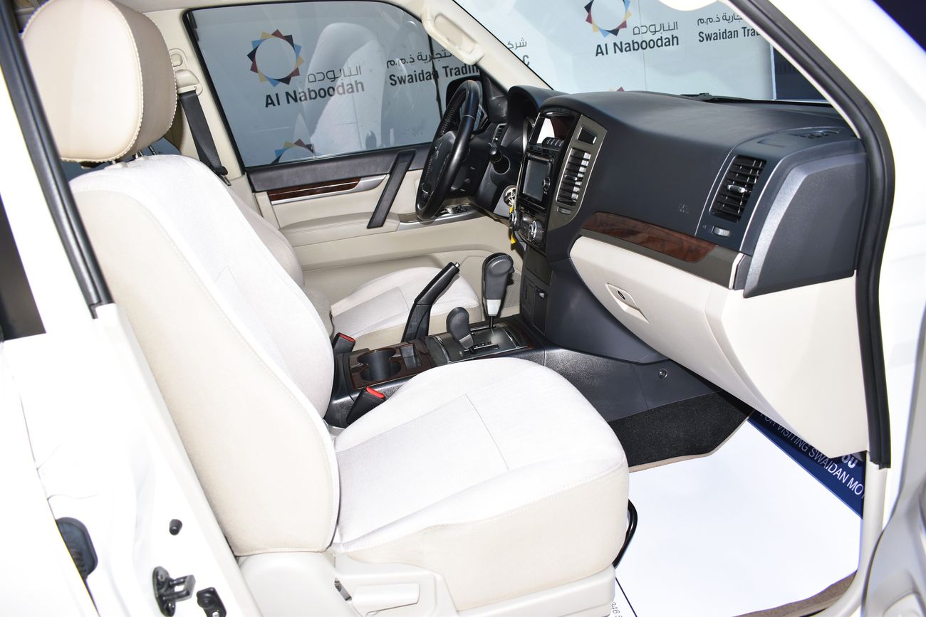 ميتسوبيشي باجيرو AED 959 PM | 3.5L GLS GCC DEALER WARRANTY