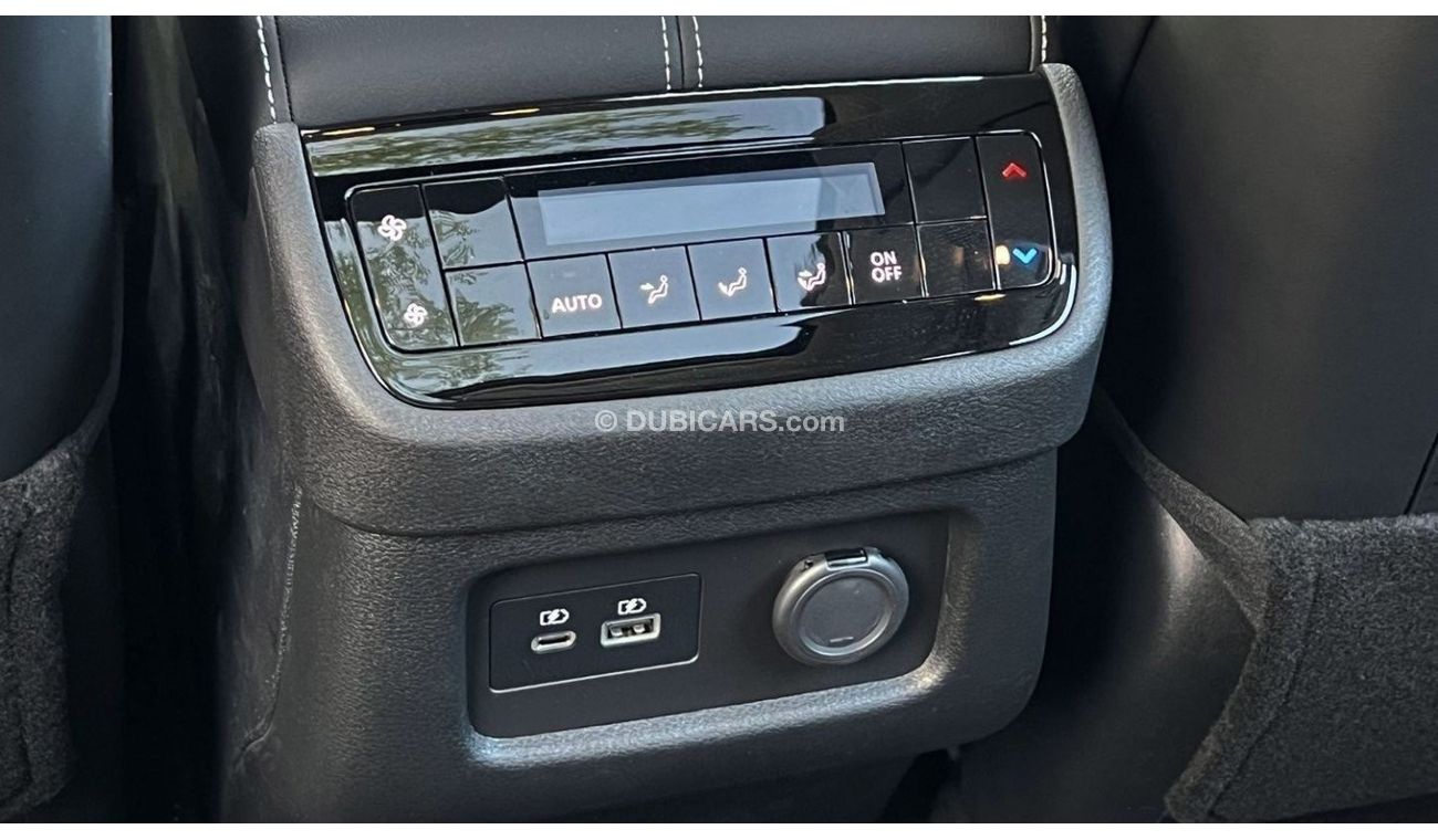 Infiniti QX60 LUX Climate Package AWD Under Warranty