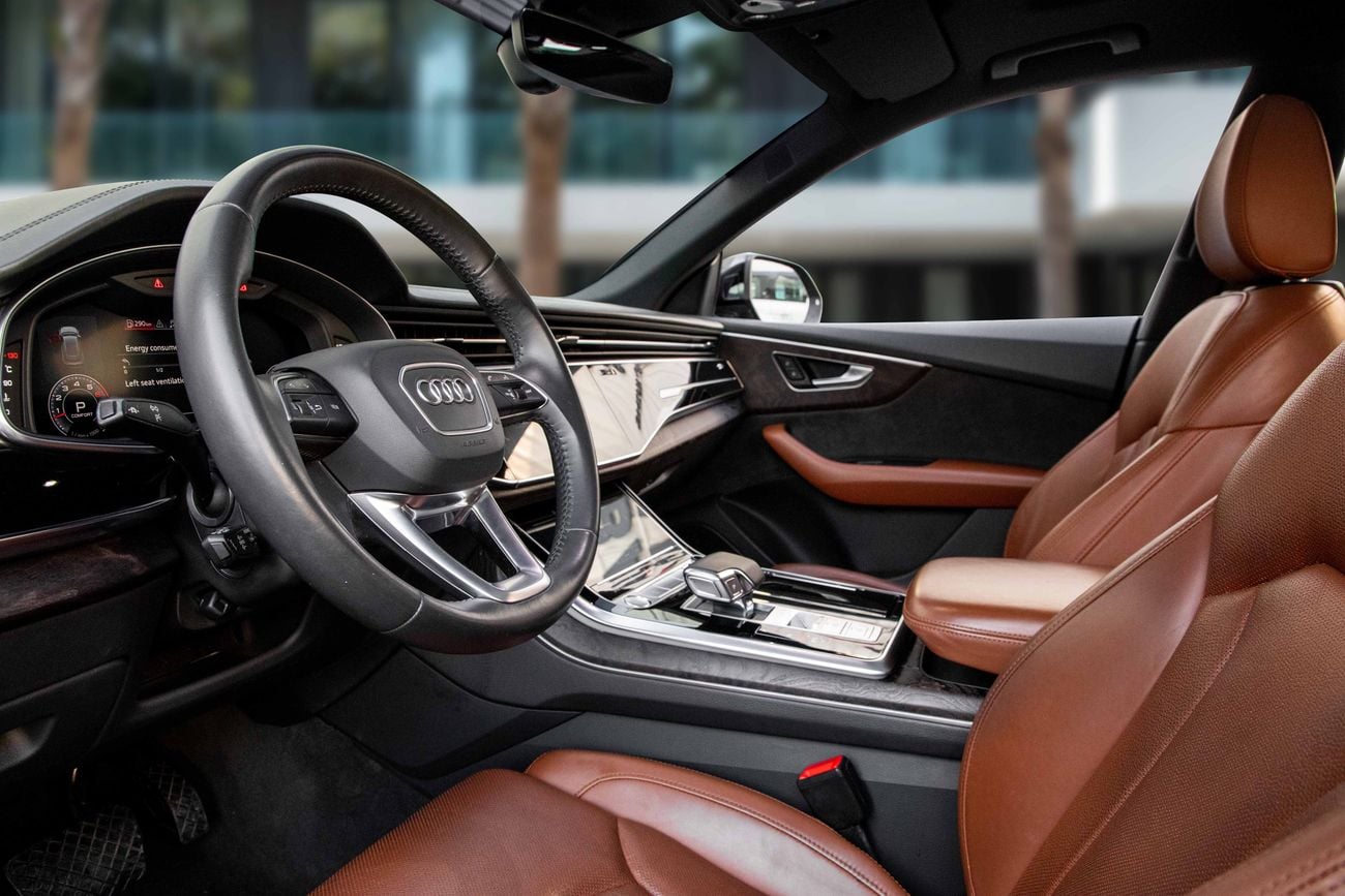 أودي Q8 Q8 55TFSI | 3,525 P.M | 0% Downpayment | 55TFSI | S-LINE | IMMACULATE