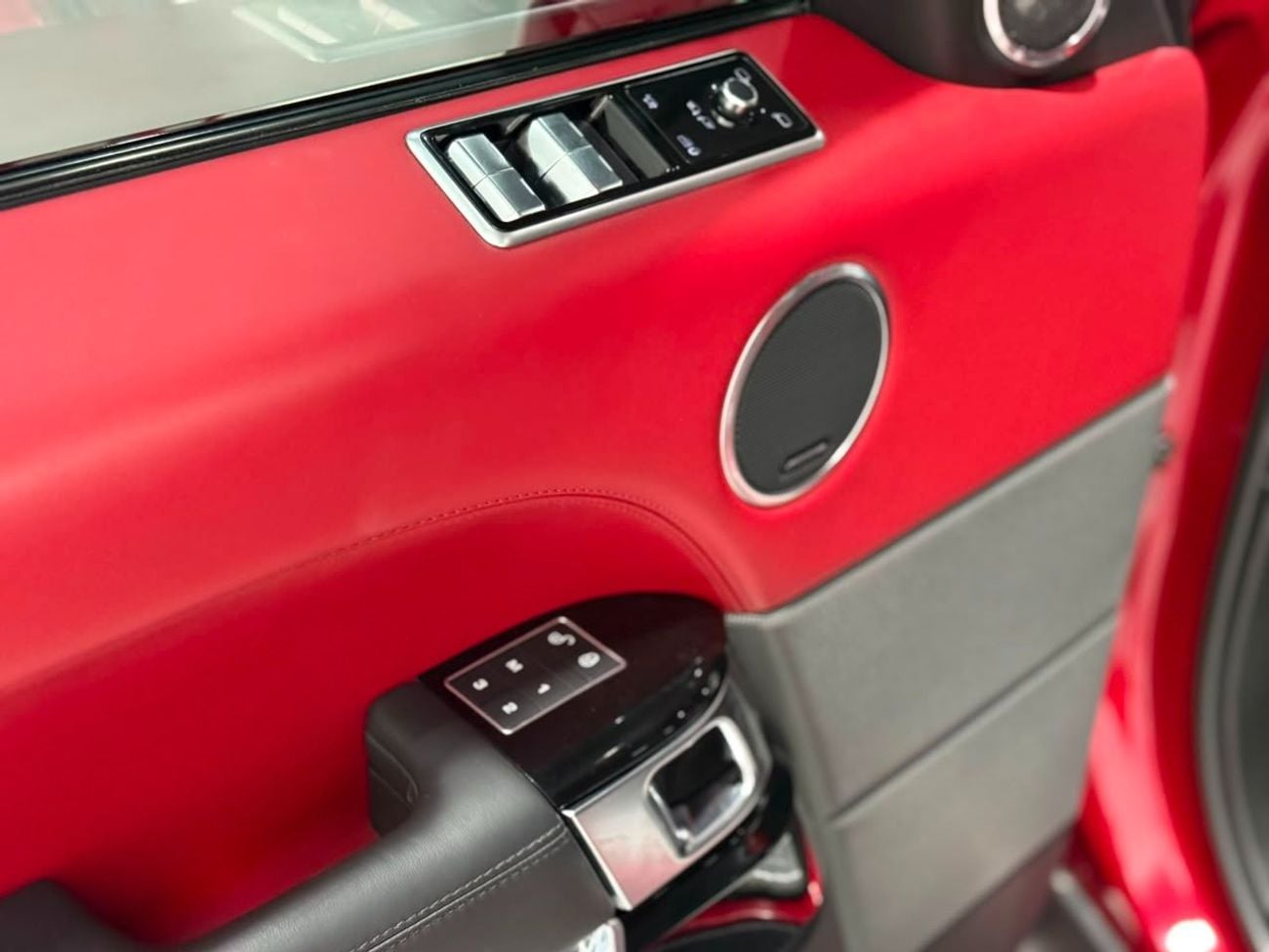 Land Rover Range Rover Sport SVR 2020
