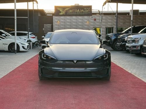 Tesla Model S PLAID