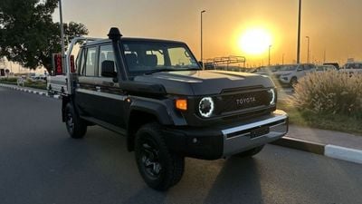 تويوتا لاند كروزر بيك آب AUTO 2.8 DIESEL
