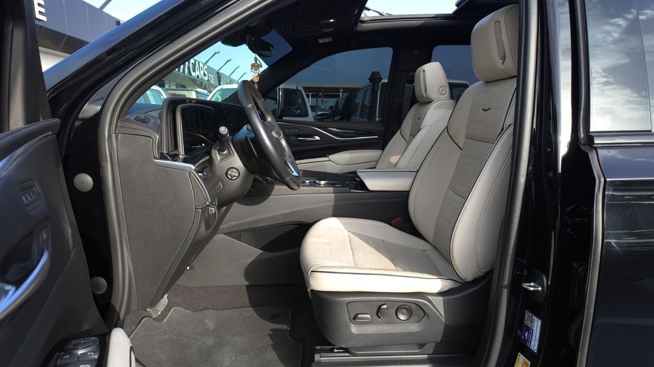 كاديلاك إسكالاد Sport 6.2L 4WD