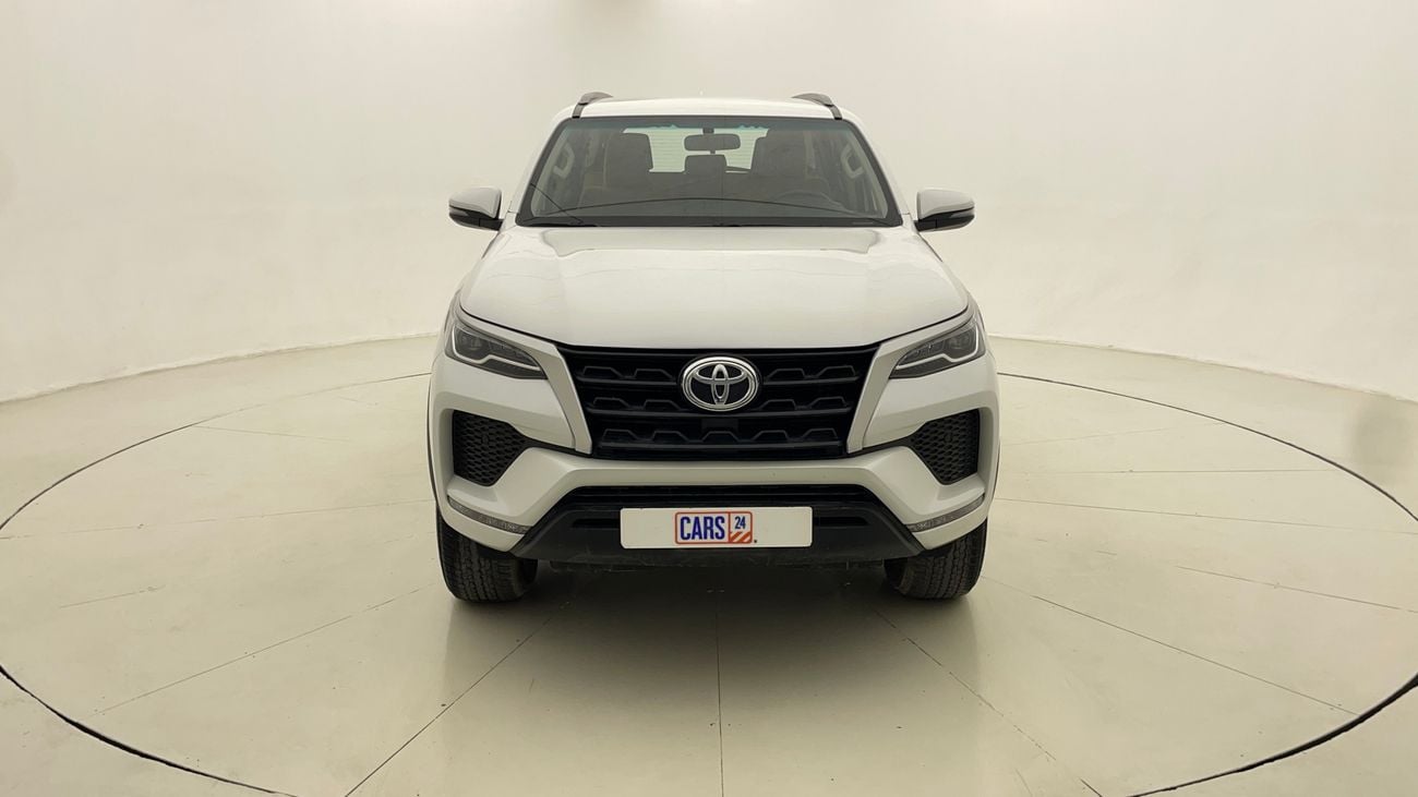 تويوتا فورتونر EXR 2.7 | بدون دفعة مقدمة | اختبار القيادة في المنزل