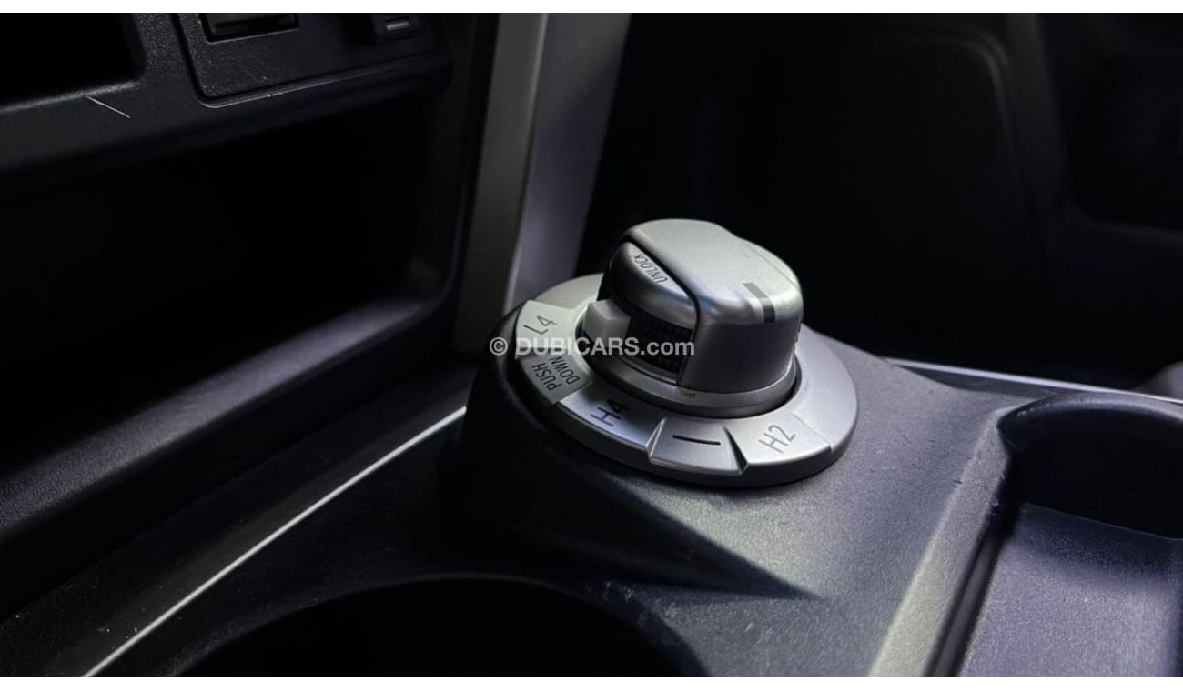 Toyota 4Runner *Offer*2020 TOYOTA 4RUNNER SR5 AWD 4.0L-V6 - 7 SEATER / EXPORT ONLY