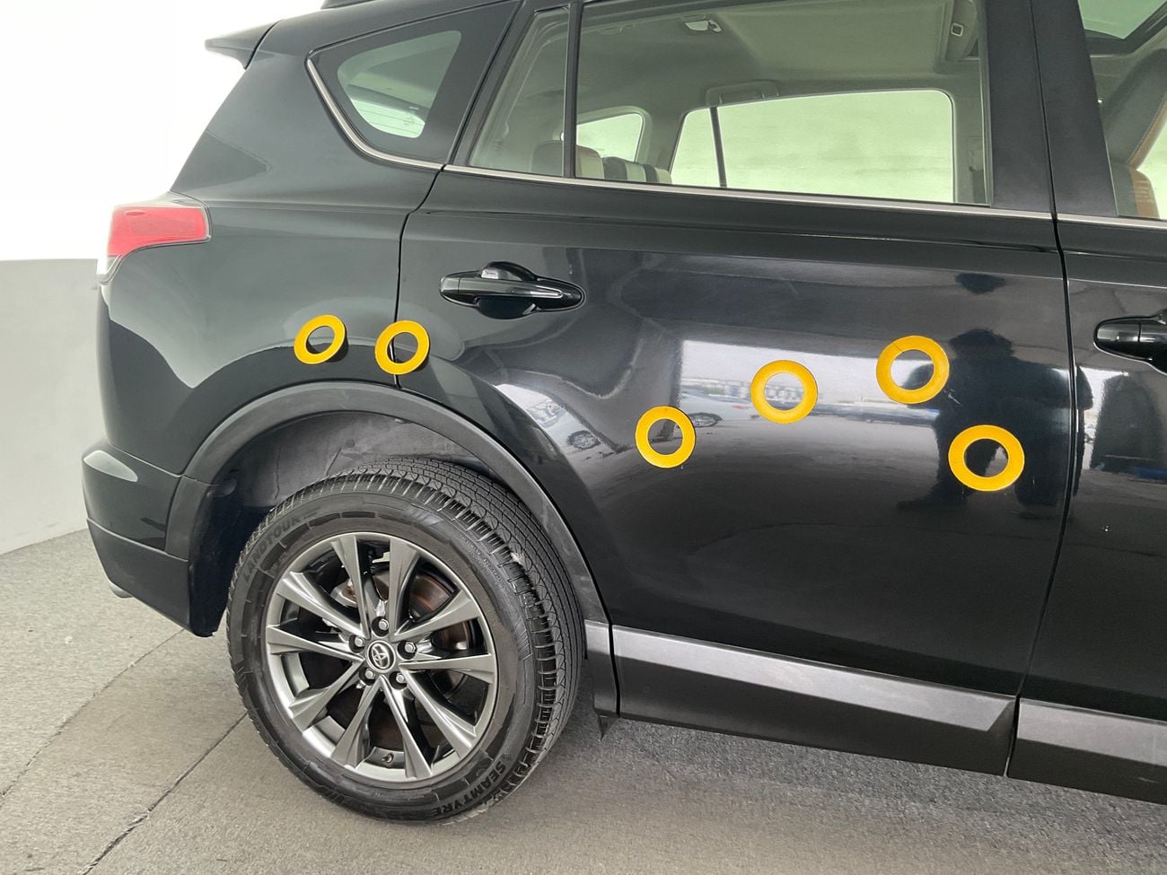 تويوتا راف ٤ 2.5 VXR 4WD NAV LHR AUTO | شامل الضمان | 0 ﺪﻔﻋﺓ ﺃﻮﻟﻯ