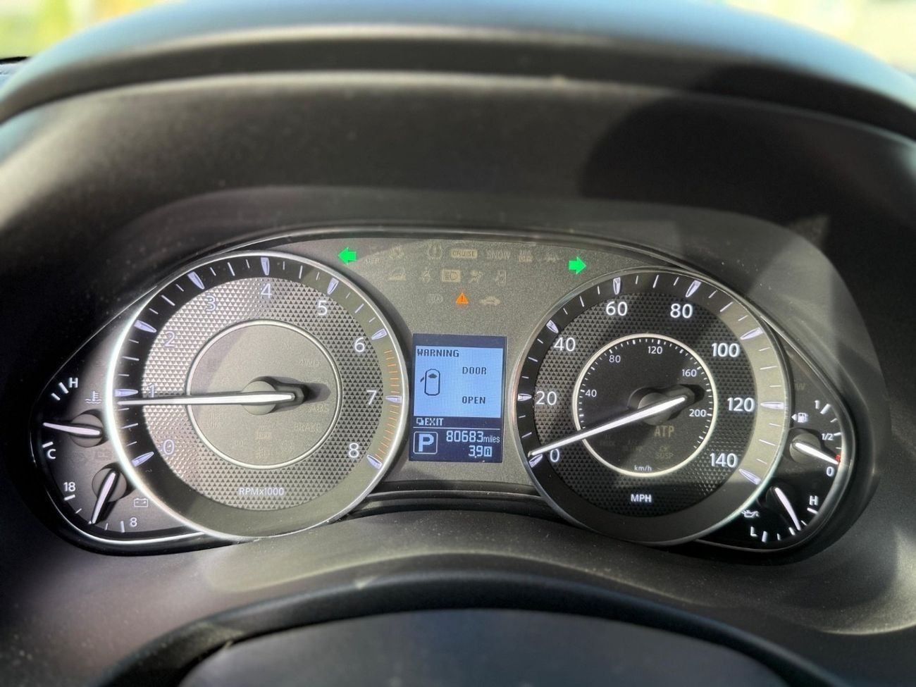 Nissan Armada SL 4WD