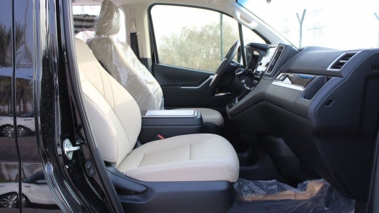 تويوتا جرافينا PREMIUM TOYOTA GRANVIA 2.8L WAGON 6 SEATS AT WG3