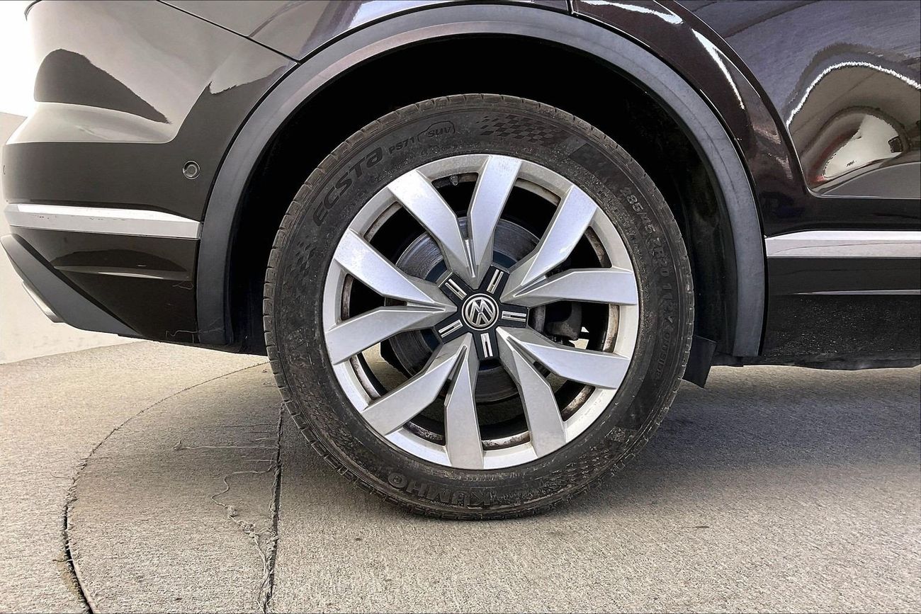 Volkswagen Touareg Highline | Guaranteed Warranty | 0 Down Payment